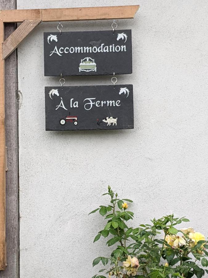 Accommodation A La Ferme Lubersac エクステリア 写真